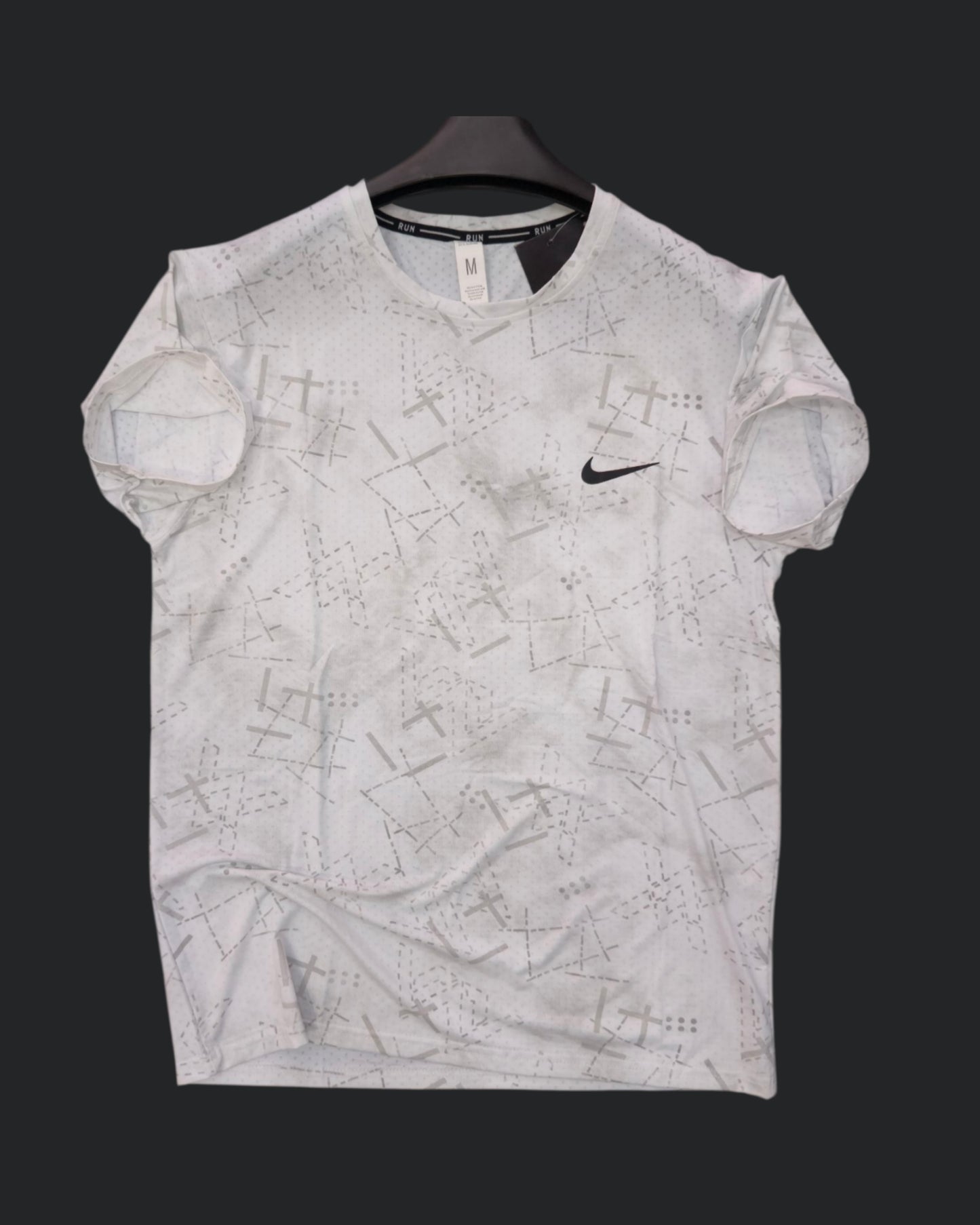 NIKE DRI-FIT T-SHIRT
