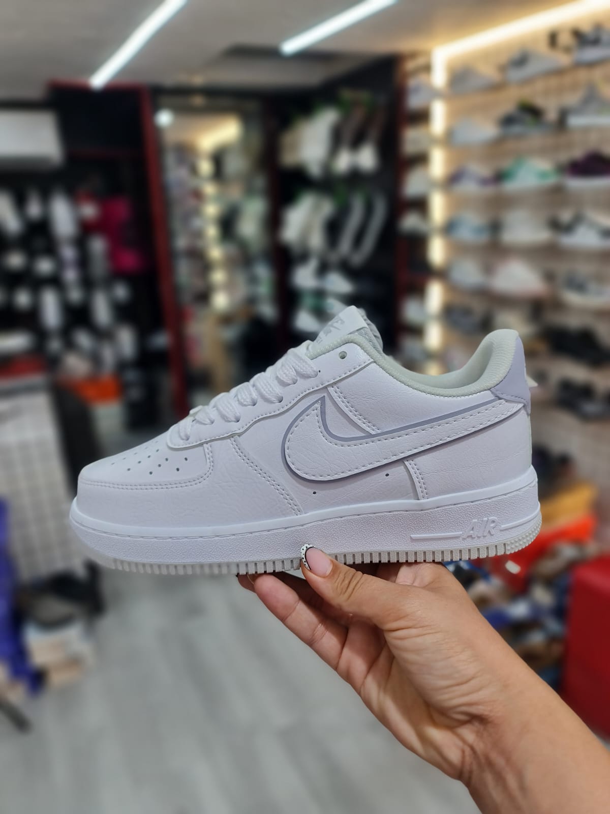 NIKE AF1