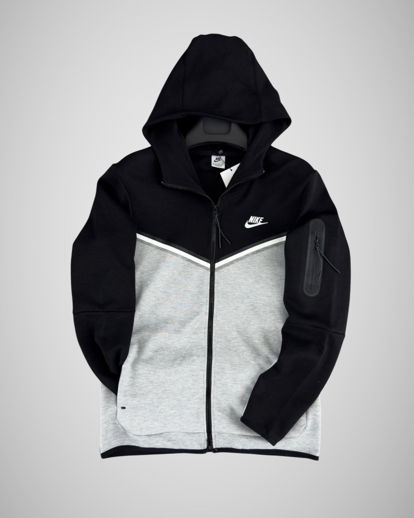 NIKE TECH FLEECE JACKET