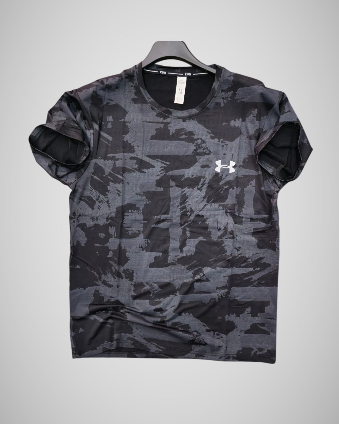 UNDER ARMOUR DRI-FIT T-SHIRT