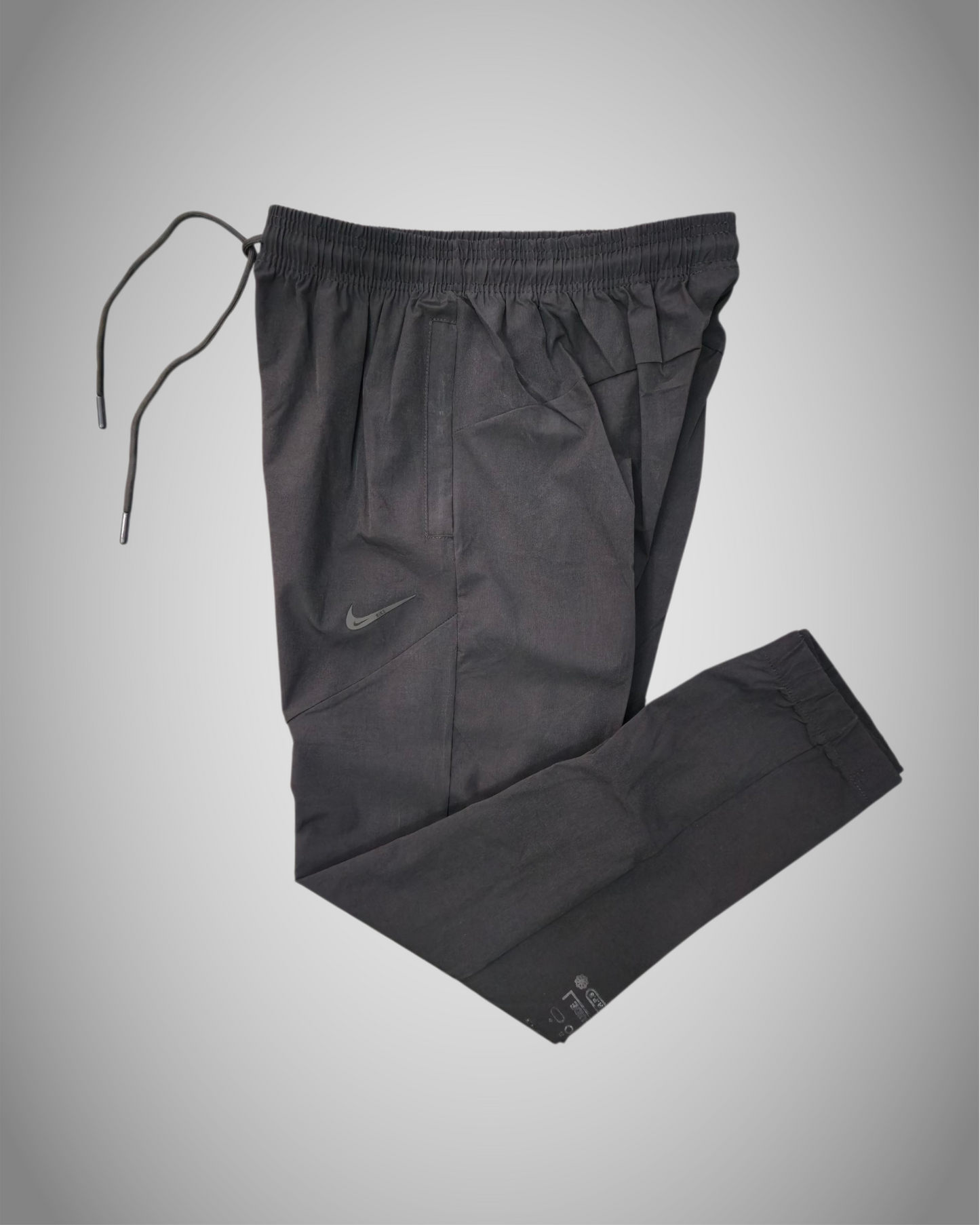 NIKE PARACHUTE PANTS