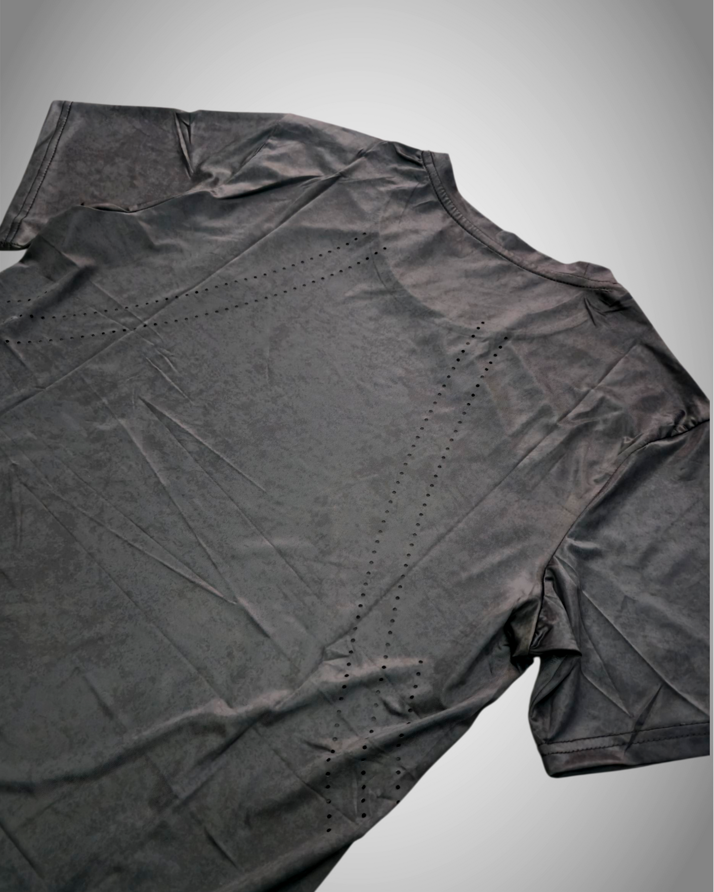 UNDER ARMOUR DRI-FIT T-SHIRT