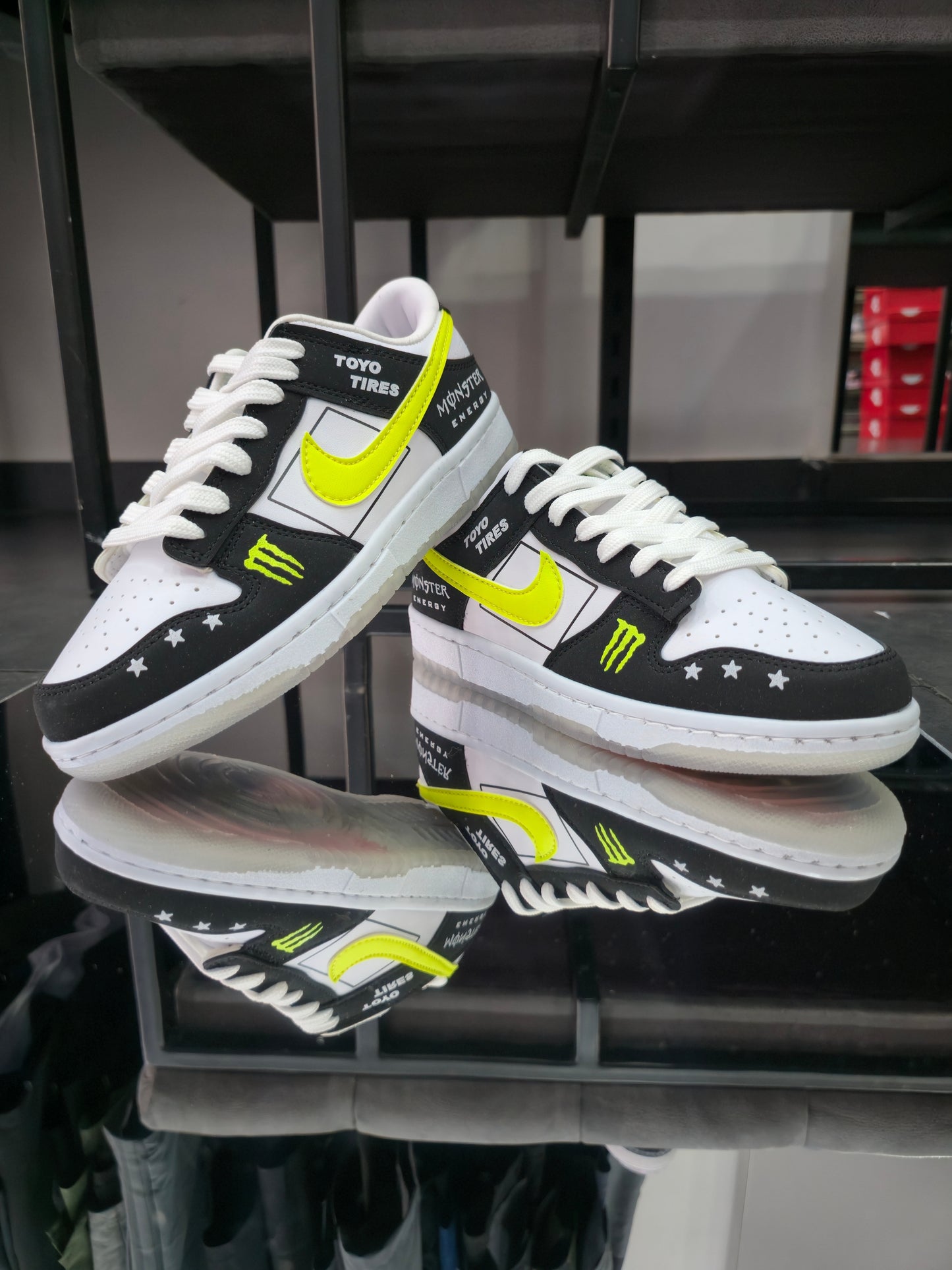 NIKE DUNKS x MONSTER