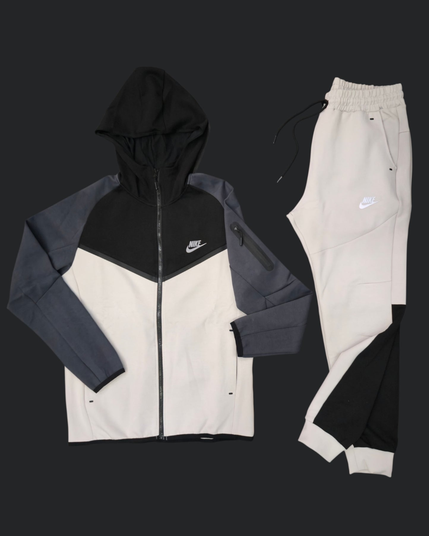 NIKE TECH FLEECE SET