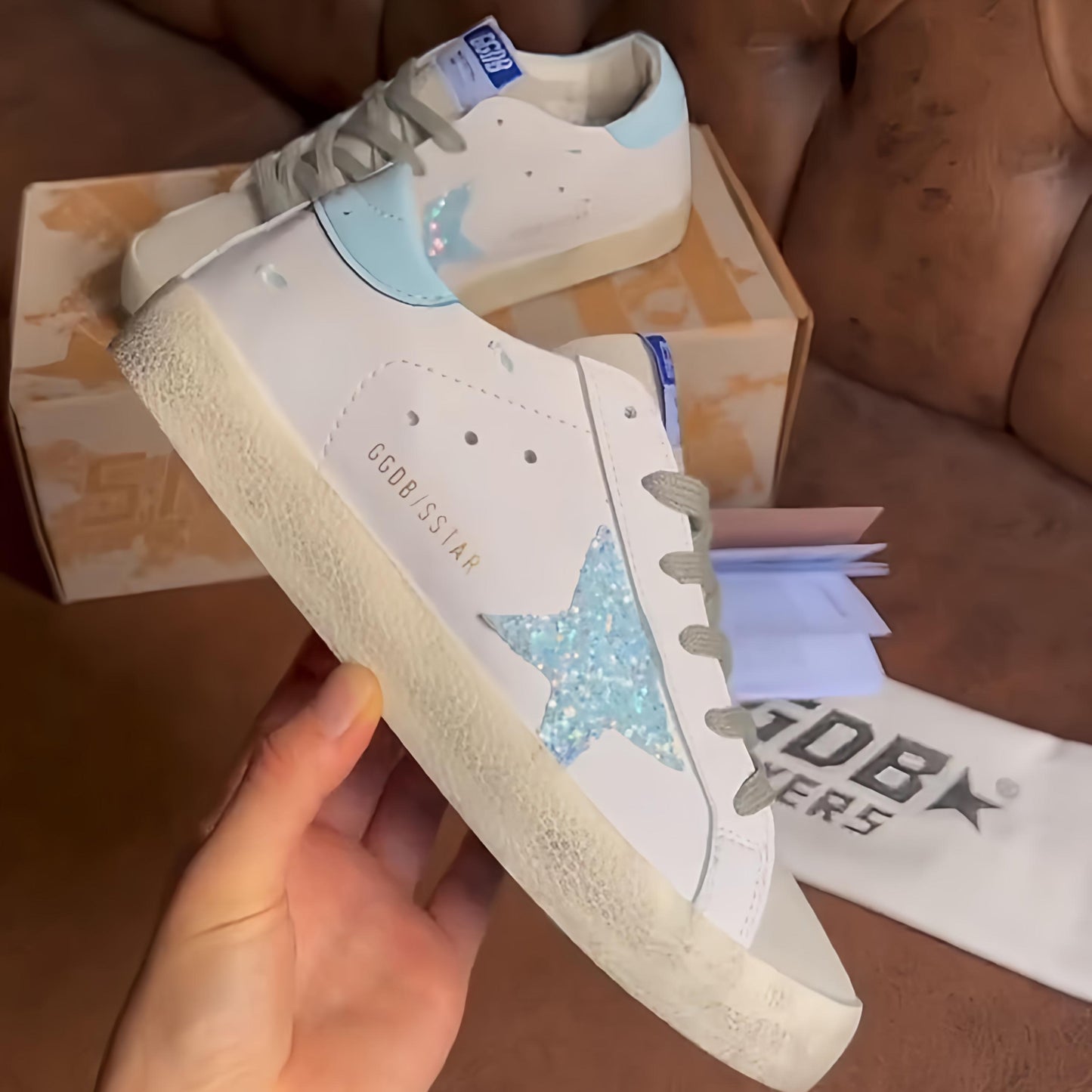 GOLDEN GOOSE