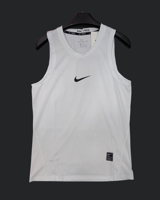 NIKE DRI-FIT I-Shirt