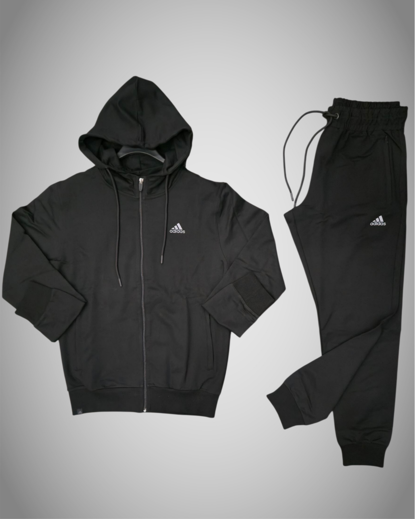 NIKE TRACKSUIT