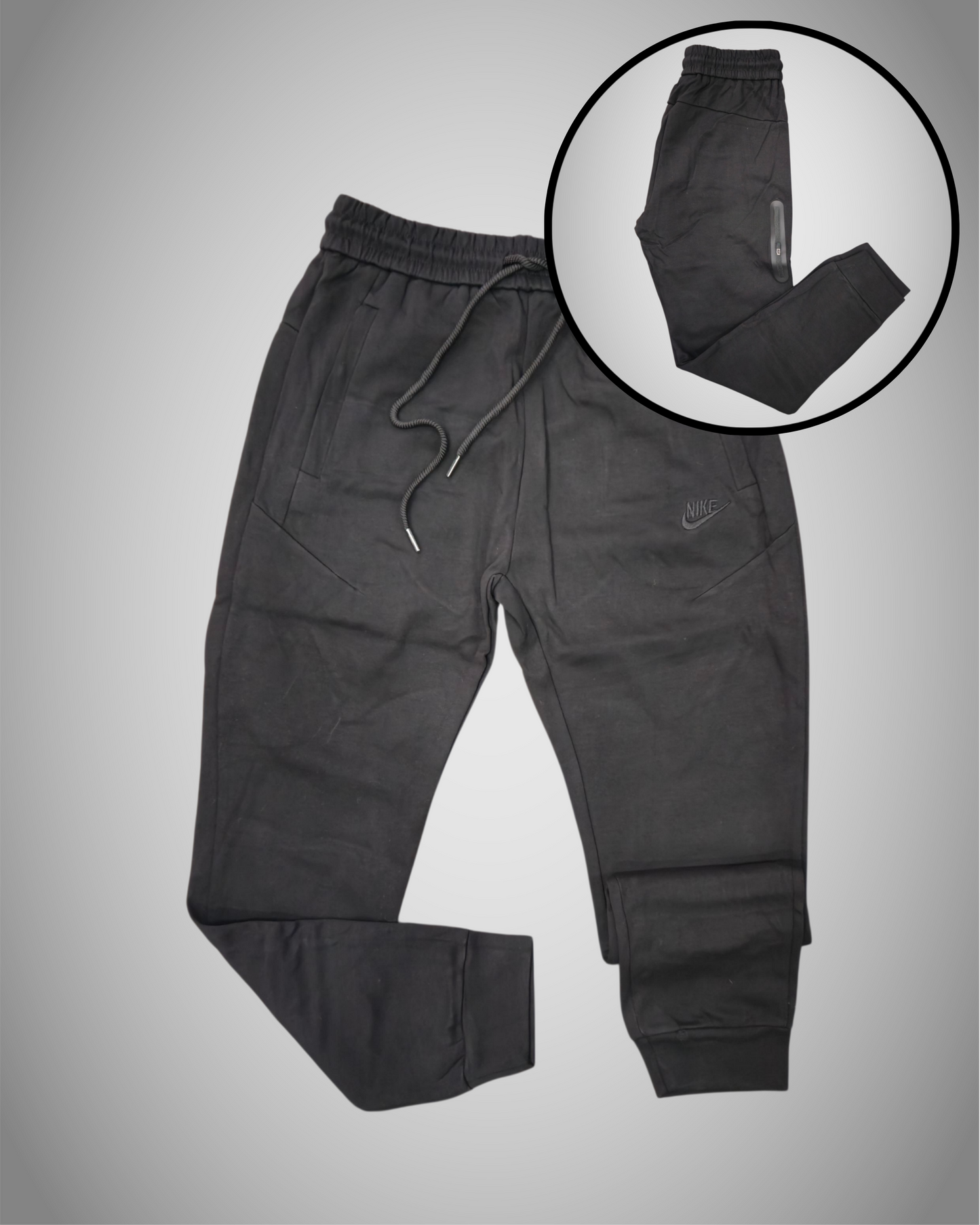 NIKE JOGGERS
