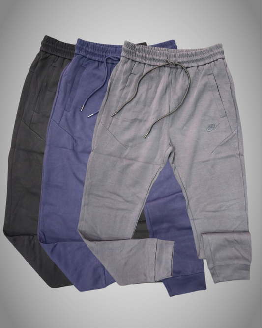 NIKE JOGGERS
