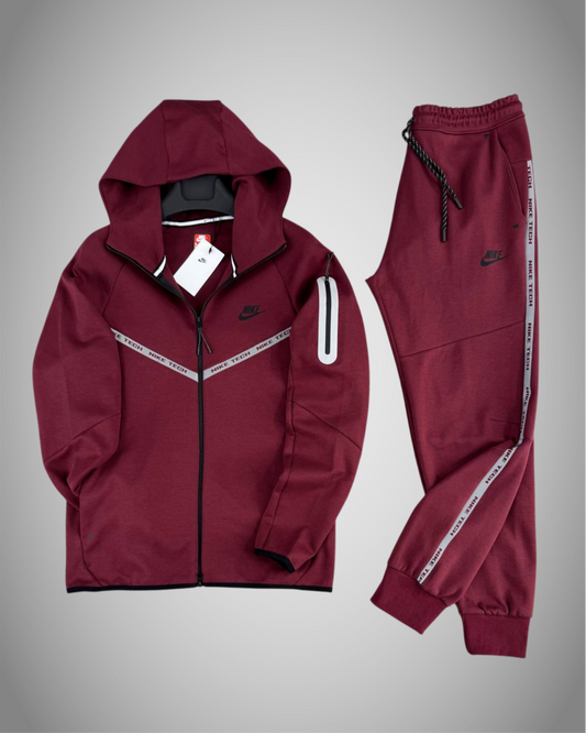 NIKE TECH REFLECTIVE